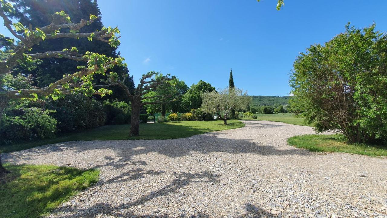 Вилла La Magnanerie Portes-en-Valdaine Экстерьер фото
